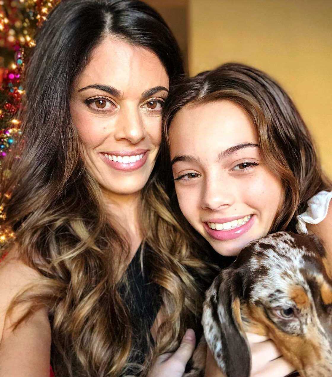 Lindsay Hartley daughter Lindsay Hartley daughter