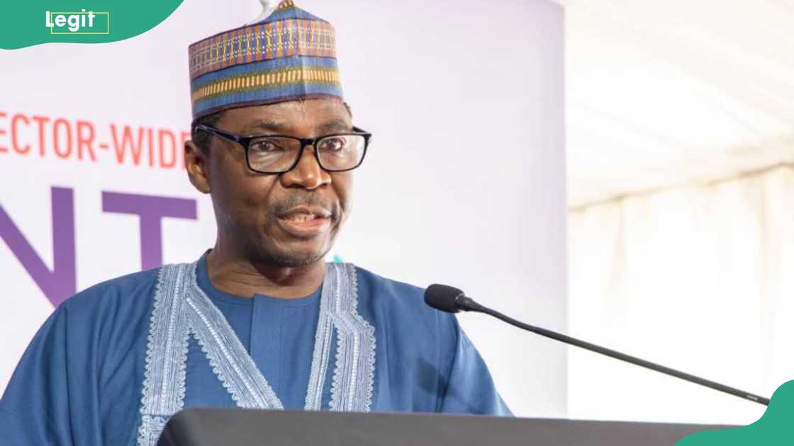 Dr. Ado J. G. Muhammad giving a speech