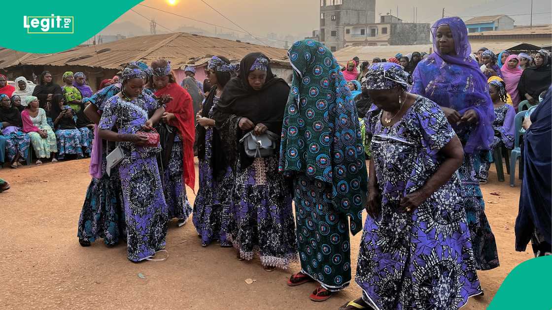An ga bidiyon amarya tana cewa ba za ta je gidan miji ba An ga bidiyon amarya tana cewa ba za ta je gidan miji ba