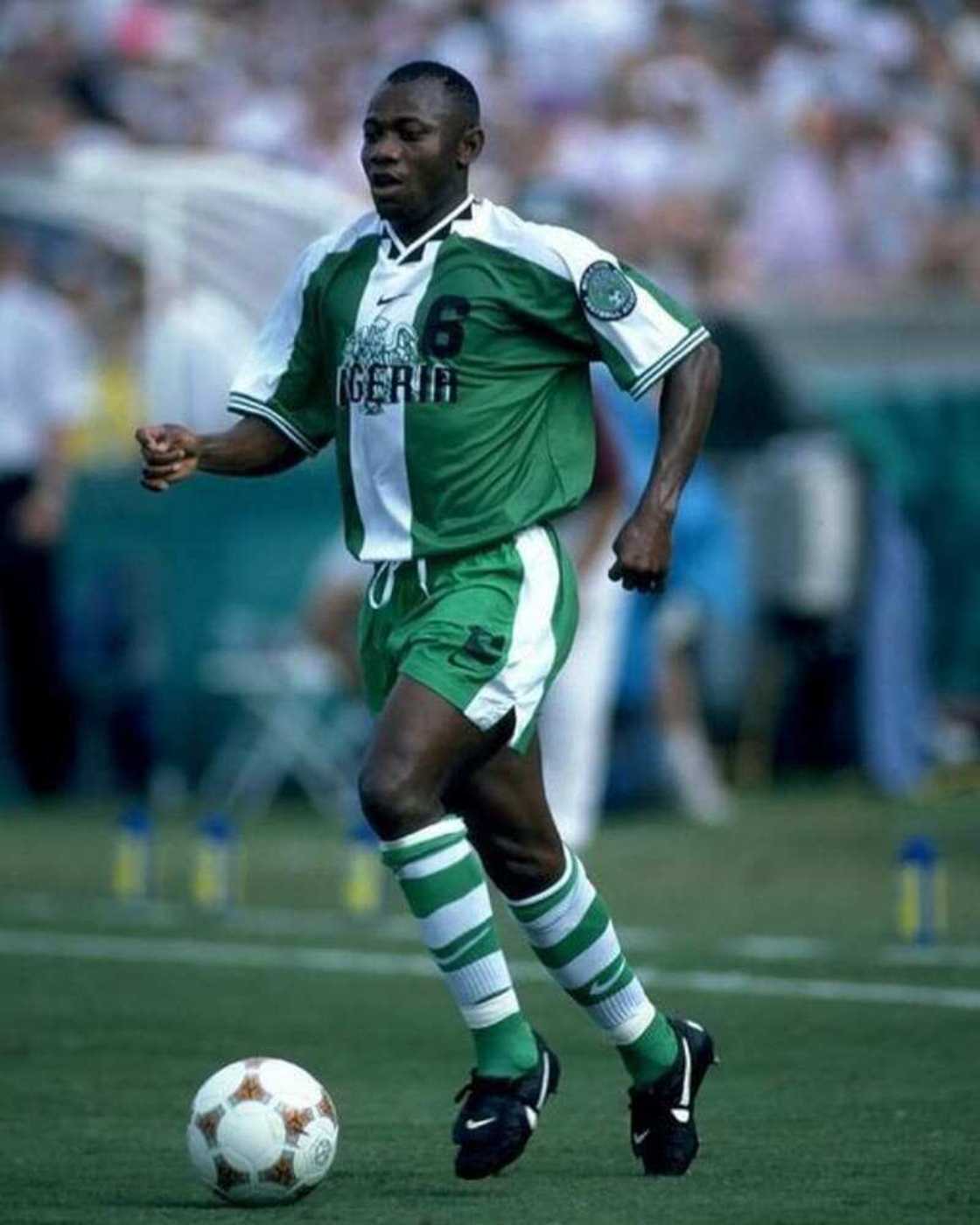 Emmanuel Amunike profile Emmanuel Amunike profile