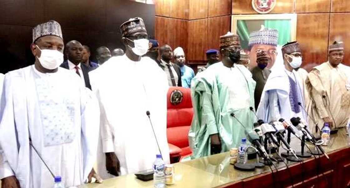 Sauya-sheka: Manyan Jiga-jigan Gwamnonin APC sun ziyarci Gwamnan jihar Zamfara Sauya-sheka: Manyan Jiga-jigan Gwamnonin APC sun ziyarci Gwamnan jihar Zamfara