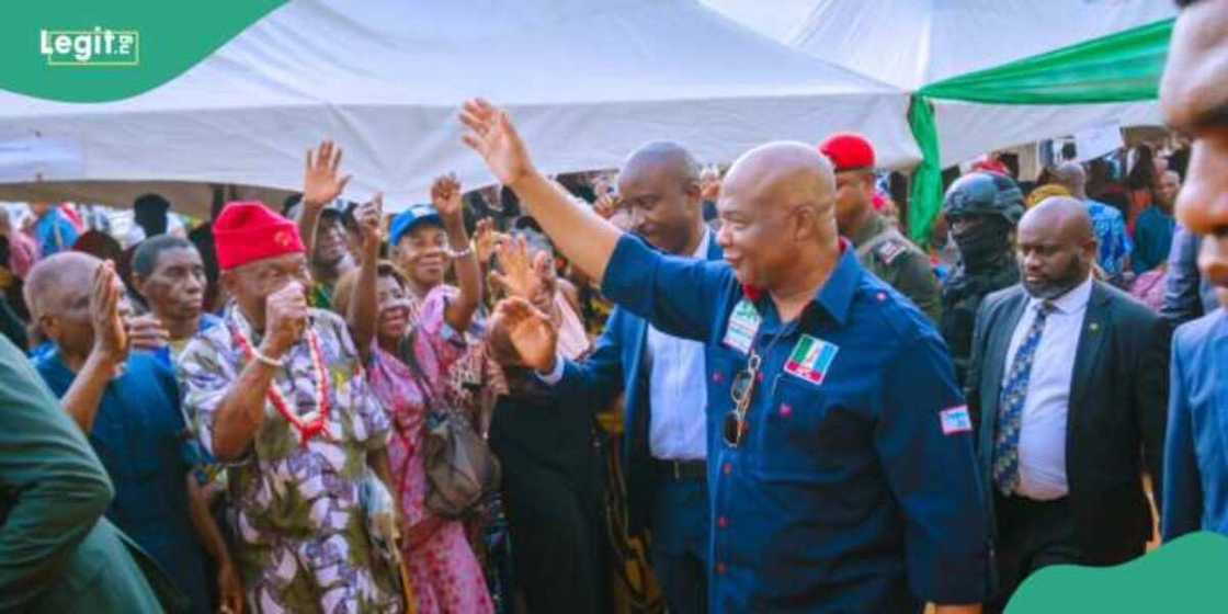 Uzodinma and IMSU graduates Uzodinma and IMSU graduates