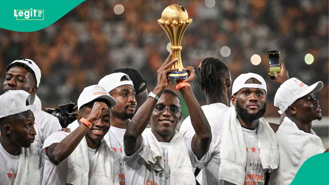 Simon Adingra, Franck Kessie, Felix Houphouet-Boigny Stadium, Abidjan, Ivory Coast, AFCON 2023. Simon Adingra, Franck Kessie, Felix Houphouet-Boigny Stadium, Abidjan, Ivory Coast, AFCON 2023.