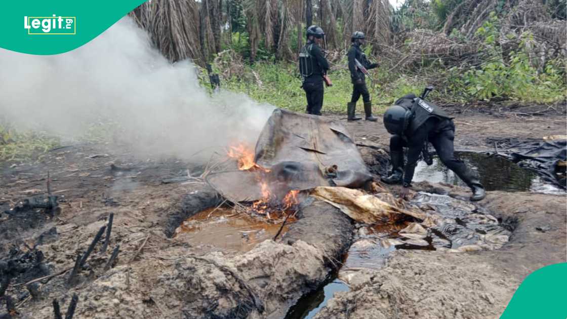 NSCDC karkashin Dr. Ahmed Audi ta lalata haramtattun matatun mai fiye da 250.