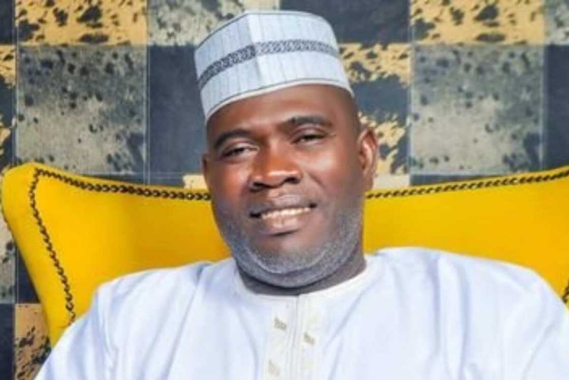 Kwara Assembly finally bows to pressure, swears-in only PDP member Agboola Kwara Assembly finally bows to pressure, swears-in only PDP member Agboola