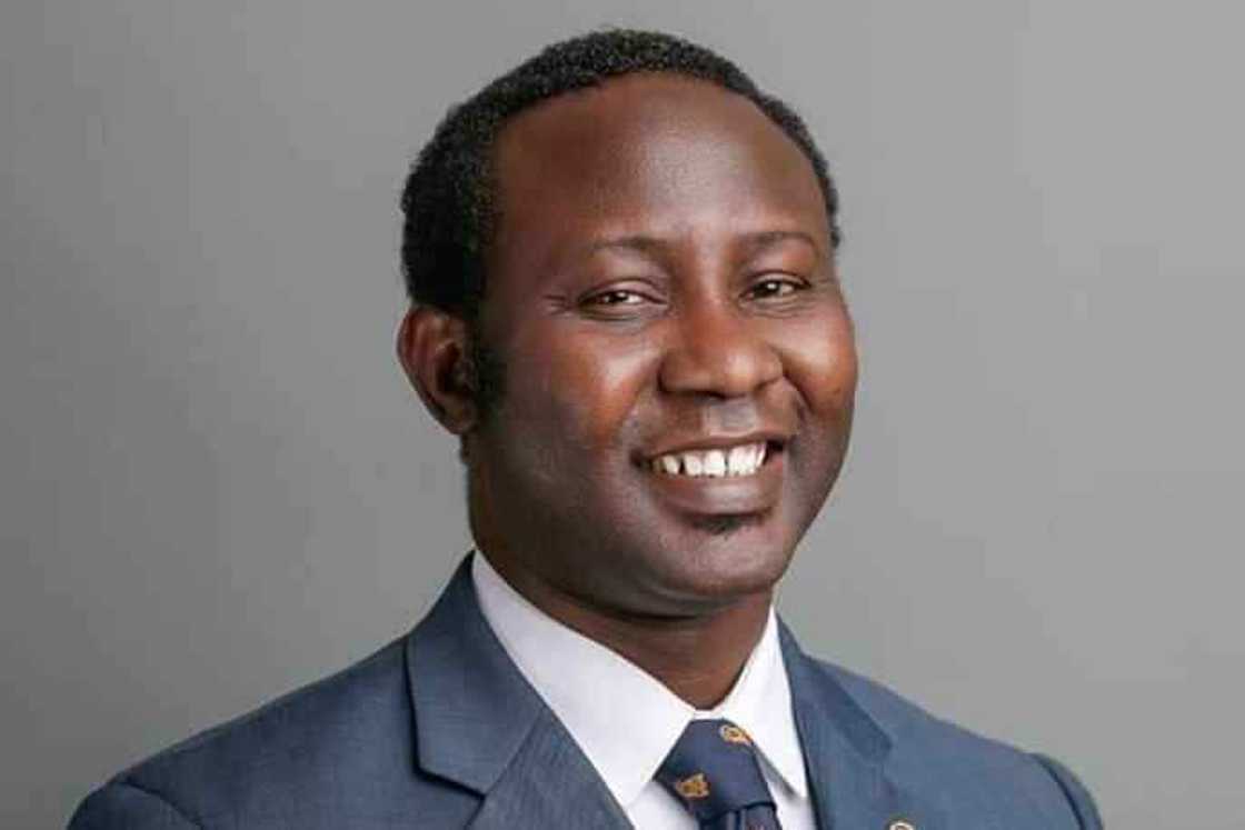 Rashin hankaline ace daliban da suka gama jami'a da sakamako mai kyau suna neman aiki - Muhammad Akanbi Rashin hankaline ace daliban da suka gama jami'a da sakamako mai kyau suna neman aiki - Muhammad Akanbi