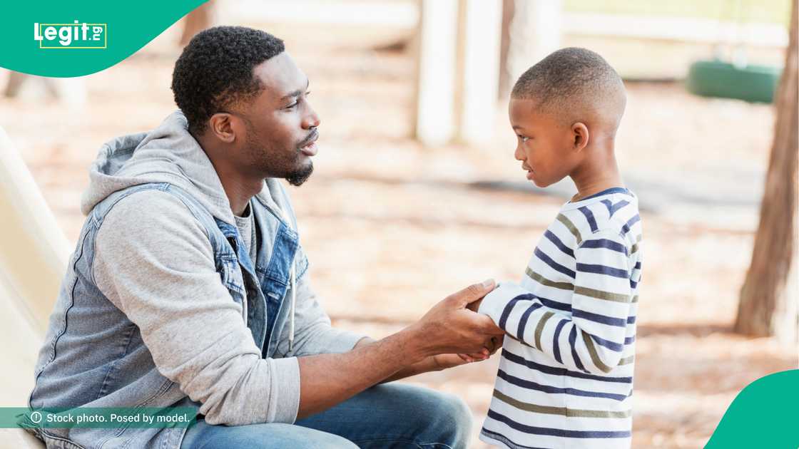 A young boy of 8 writes a love letter to a girl, his father sees it and shares it on X (formerly Twitter). A young boy of 8 writes a love letter to a girl, his father sees it and shares it on X (formerly Twitter).