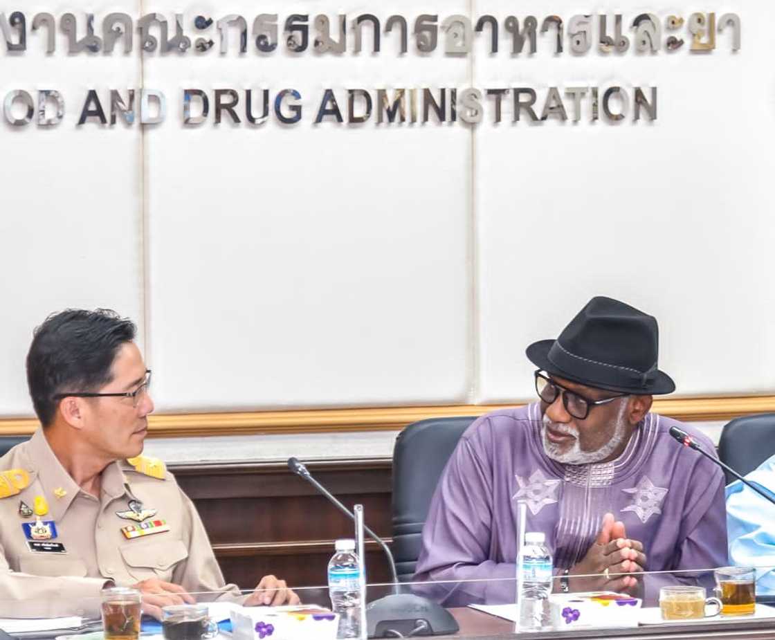 Shugaban NDLEA da Gwamnan Ondo sun tafi kasar Thailand don gano yadda ake shuka tabar wiwi Shugaban NDLEA da Gwamnan Ondo sun tafi kasar Thailand don gano yadda ake shuka tabar wiwi