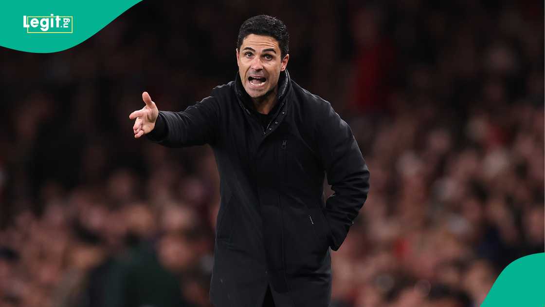 Mikel Arteta, Arsenal, Crystal Palace, Emirates Stadium, London, England, Premier League.