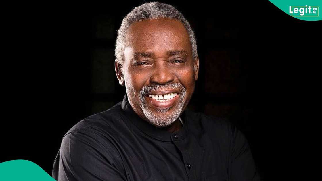 Funke Akindele, Jide Kosoko, RMD and Sola Sobowale join other stars at Olu Jacobs’ Service of Songs