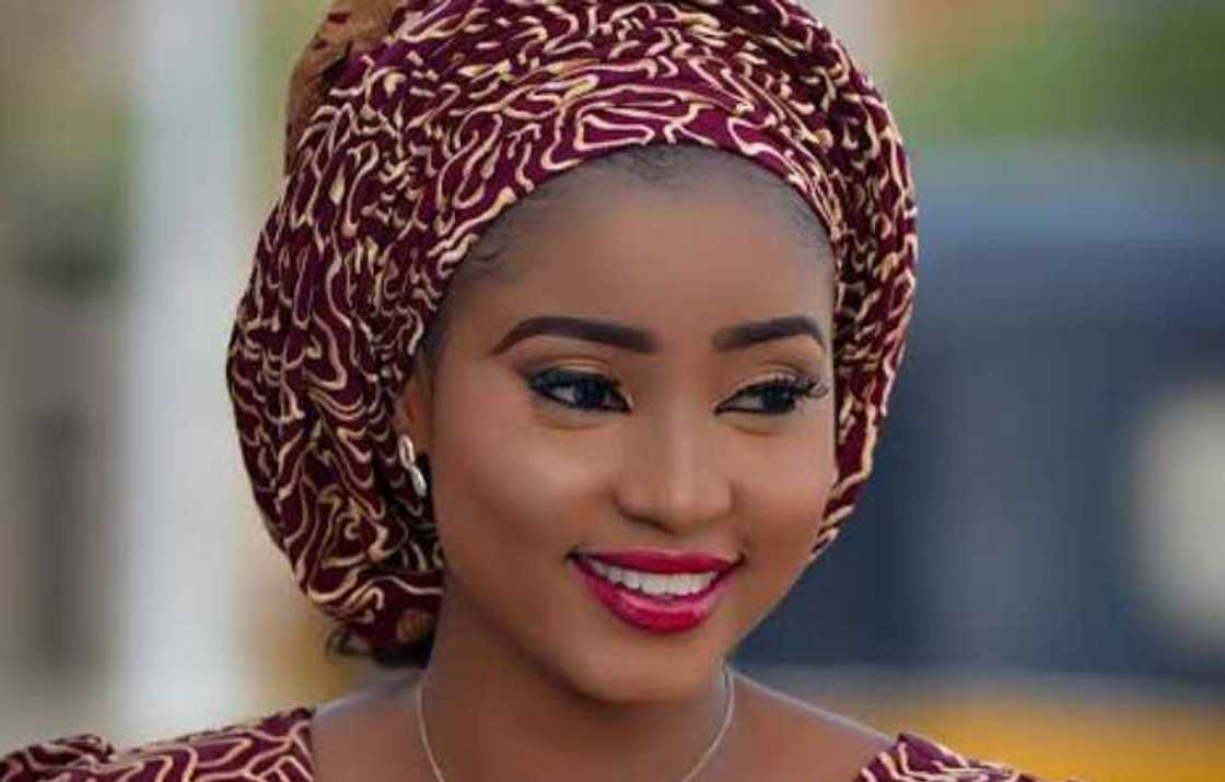 Jerin taurarin Kannywood 5 da suka shahara bayan mutuwar aurensu Jerin taurarin Kannywood 5 da suka shahara bayan mutuwar aurensu