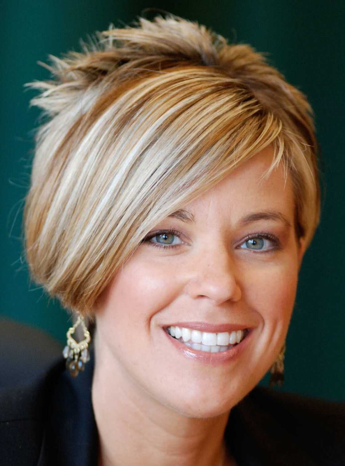 The ultimate Karen haircut The ultimate Karen haircut