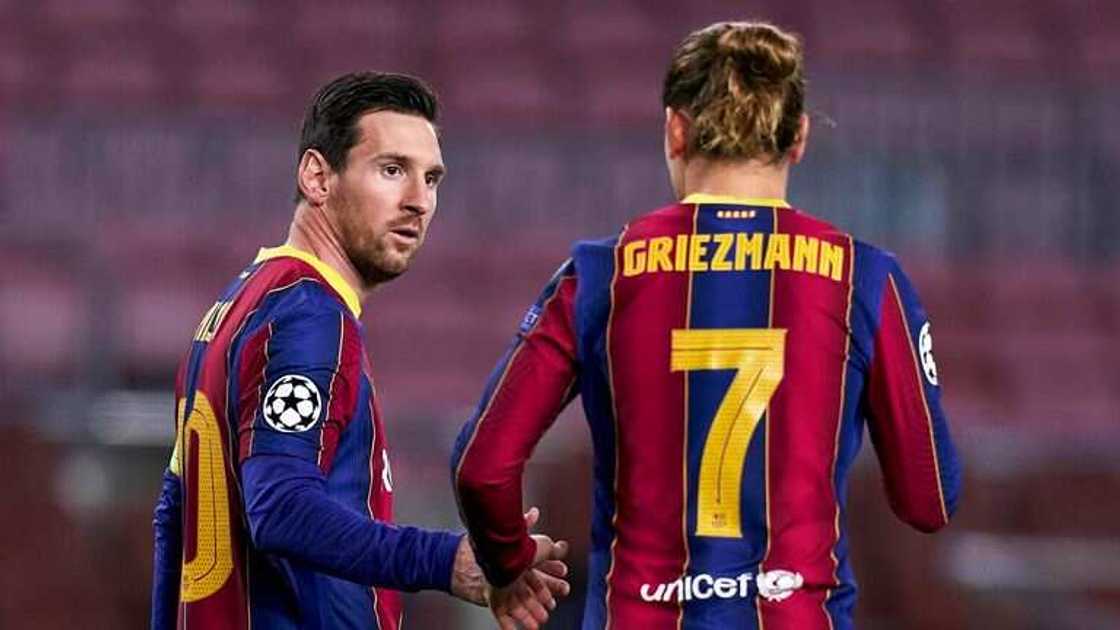 Lionel Messi da Antoine Griezmann Lionel Messi da Antoine Griezmann