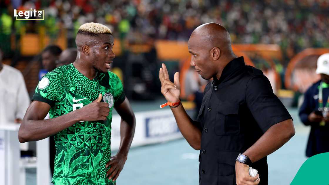 Didier Drogba, Victor Osimhen, Chelsea. Didier Drogba, Victor Osimhen, Chelsea.