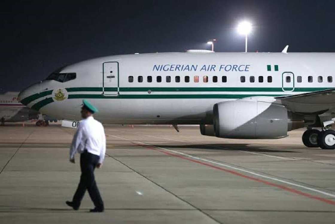 Wata sabuwa: FG ta sanya jirgin shugaban ƙasa a kasuwa, za ta sayar da shi Wata sabuwa: FG ta sanya jirgin shugaban ƙasa a kasuwa, za ta sayar da shi