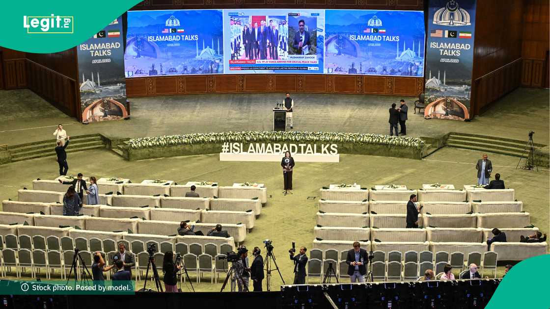 Amurka da Iran sun tashi baram baram a Pakistan Amurka da Iran sun tashi baram baram a Pakistan