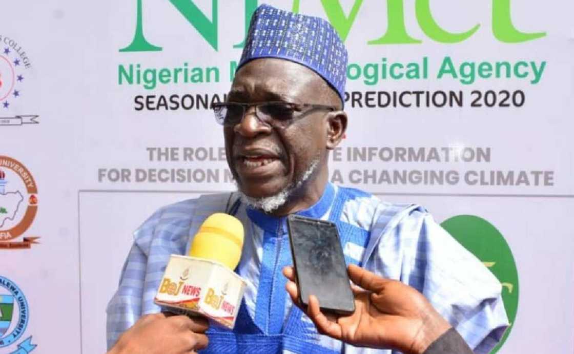 Yanzun nan: Gwamnatin Shugaba Buhari ta gaza, inji sanatan APC Yanzun nan: Gwamnatin Shugaba Buhari ta gaza, inji sanatan APC