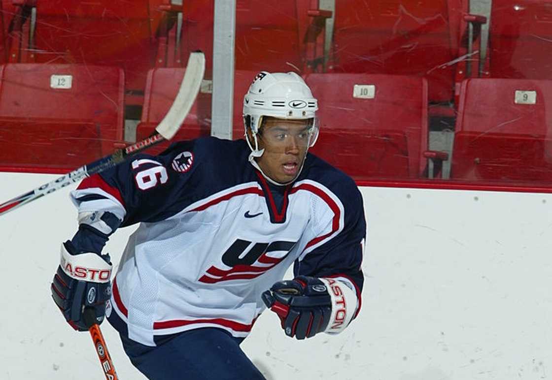 Robbie Earl of the Usa Juniors Sc.