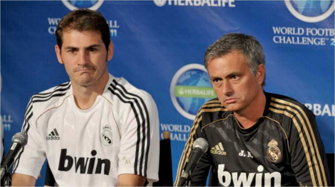 Jose Mourinho: Casillas reveals Portuguese boss called him when he had cardiac arrest Jose Mourinho: Casillas reveals Portuguese boss called him when he had cardiac arrest