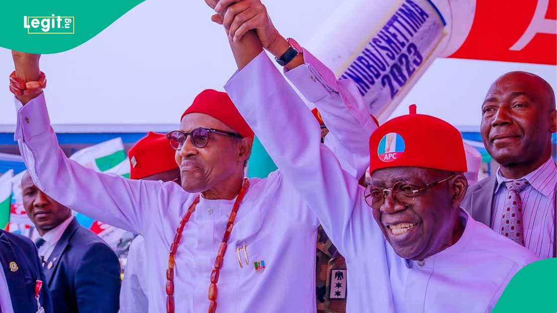 Babachir Lawal ya ce Buhari bai fito fili ya goyi bayan Tinubu a zaben 2023 ba Babachir Lawal ya ce Buhari bai fito fili ya goyi bayan Tinubu a zaben 2023 ba