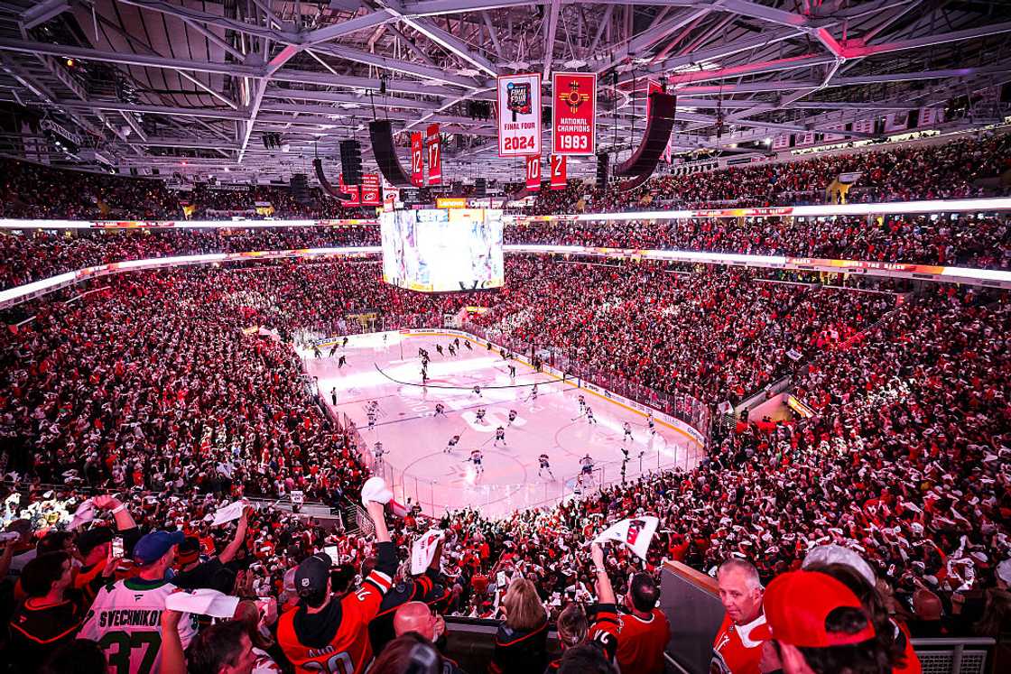 Wide shot at the Lenovo Centre Wide shot at the Lenovo Centre