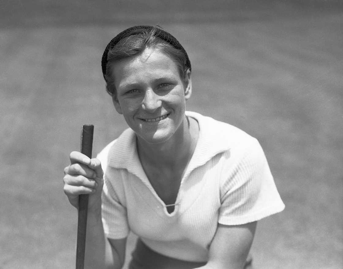 Babe Didrikson in Los Angeles. Babe Didrikson in Los Angeles.