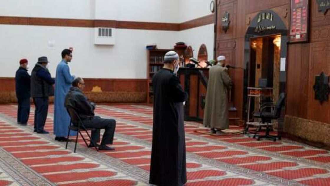 COVID-19: Sabon salon sallar jam'i a kasashen duniya (Hotuna) COVID-19: Sabon salon sallar jam'i a kasashen duniya (Hotuna)