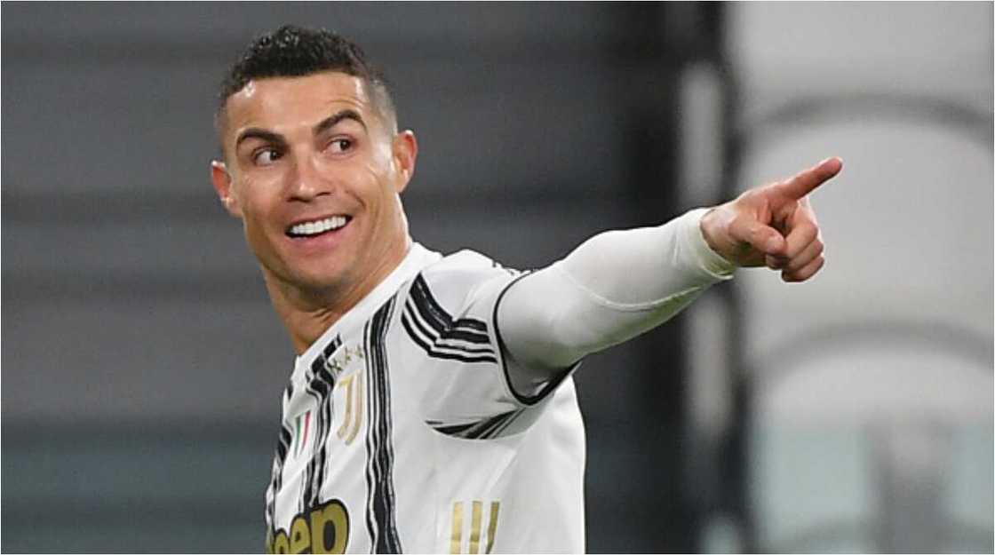 Cristiano Ronaldo flaunts beautiful girlfriend Georgina Rodriguez and his lovely kids Cristiano Ronaldo flaunts beautiful girlfriend Georgina Rodriguez and his lovely kids