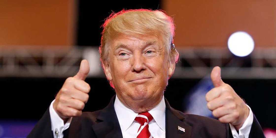 Video: Trump Presents $5m Gold Card, Discloses First Buyer of Special Visa Video: Trump Presents $5m Gold Card, Discloses First Buyer of Special Visa