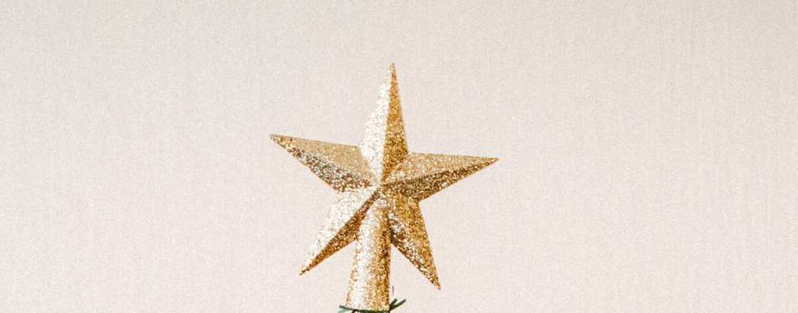 A golden star A golden star