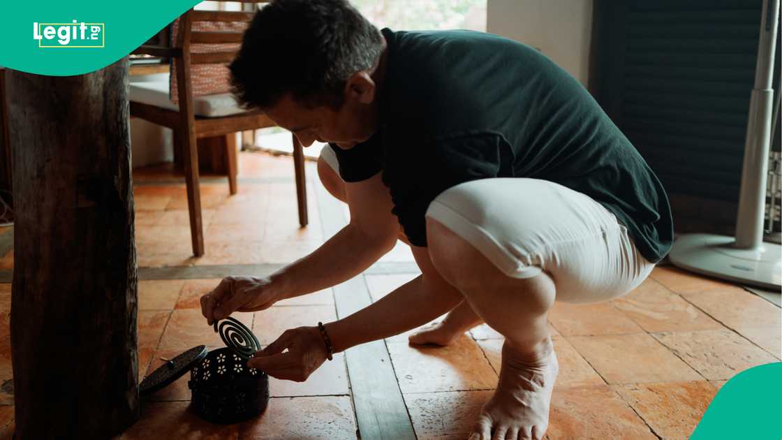 Masana sun ce shakar maganin sauro guda daya yana iya zama daidai da shakar hayakin taba-sigari 75 zuwa 137.