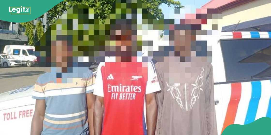 Police arrest 3 trading human parts in Lagos Police arrest 3 trading human parts in Lagos