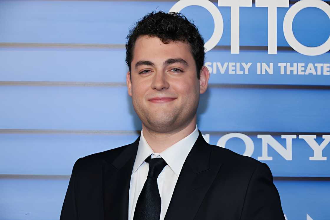 American actor Truman Hanks American actor Truman Hanks
