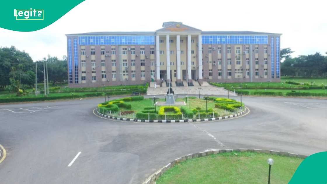 Adeleke Universit senate building. Adeleke Universit senate building.