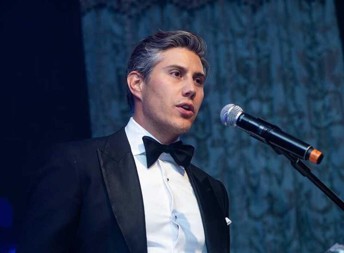 Dozy Mmobuosi Pledges to Donate 10% of his Net Worth to the DM Foundation Dozy Mmobuosi Pledges to Donate 10% of his Net Worth to the DM Foundation