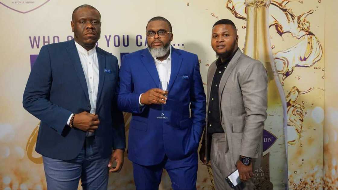 Larry Gaaga Larry Gaaga