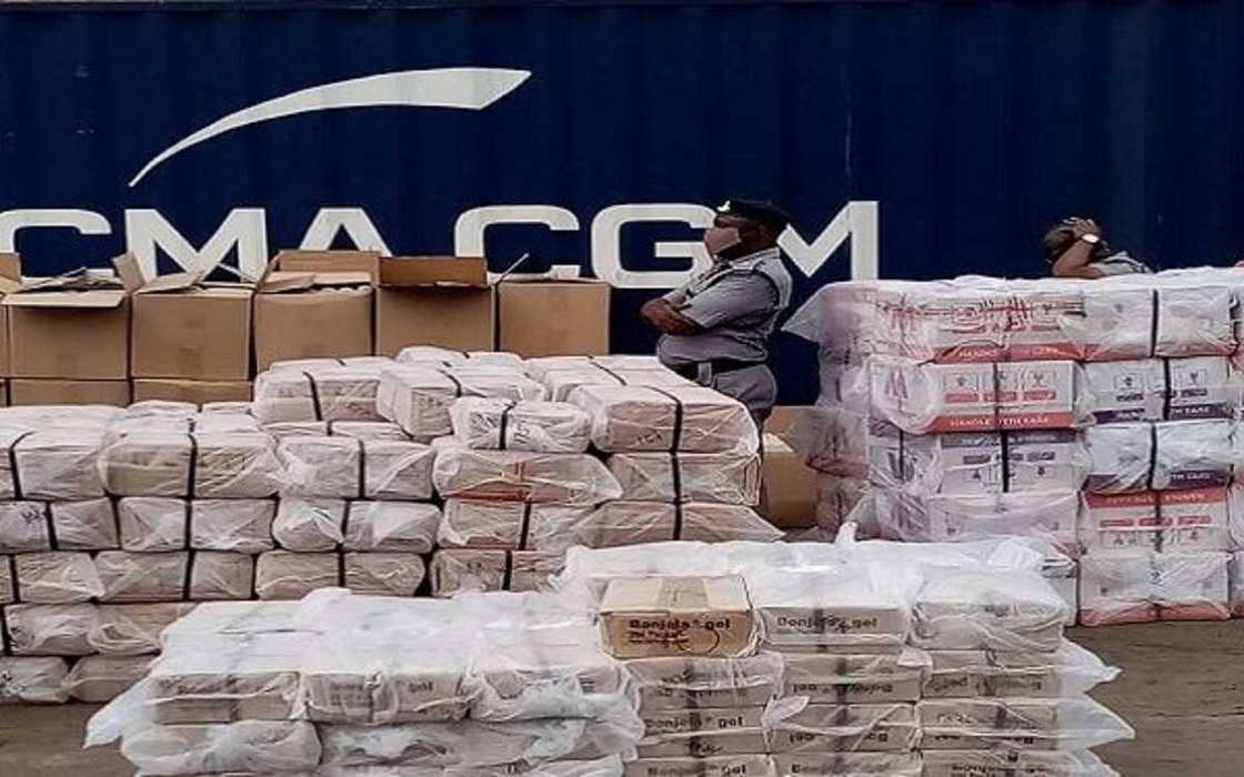 NDLEA ta kama babbar kwantena shake da kwayar Tramadol NDLEA ta kama babbar kwantena shake da kwayar Tramadol