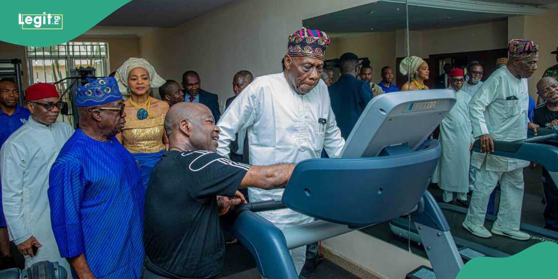 Obasanjo at gym/Alex Otti Obasanjo at gym/Alex Otti