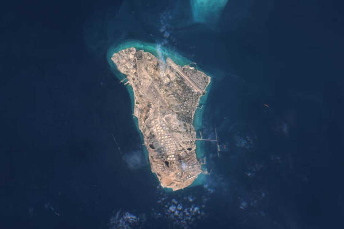 Tsibirin Kharg da ke Iran. Tsibirin Kharg da ke Iran.