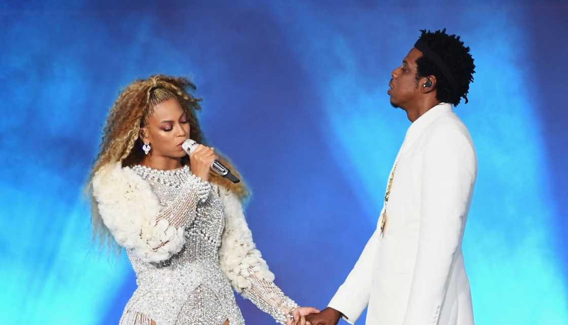 Beyonce and Jay-Z perform onstage in all white