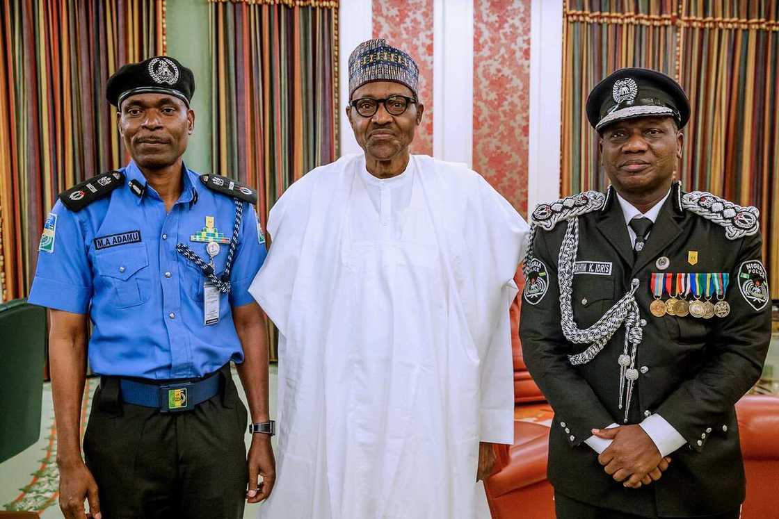 Abunda na sani game da magaji na, Adamu – shugaban yan sanda mai barin gado Abunda na sani game da magaji na, Adamu – shugaban yan sanda mai barin gado
