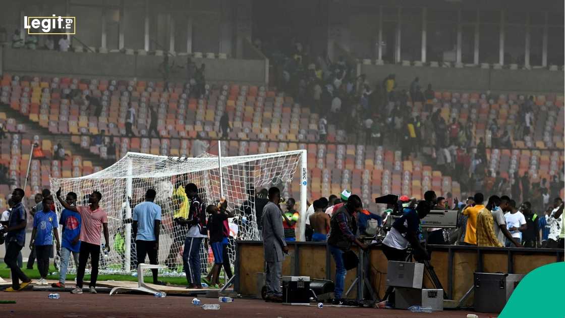 Football, Africa, Fans, Nigeria, World Cup, Abuja, Kano Pillars.