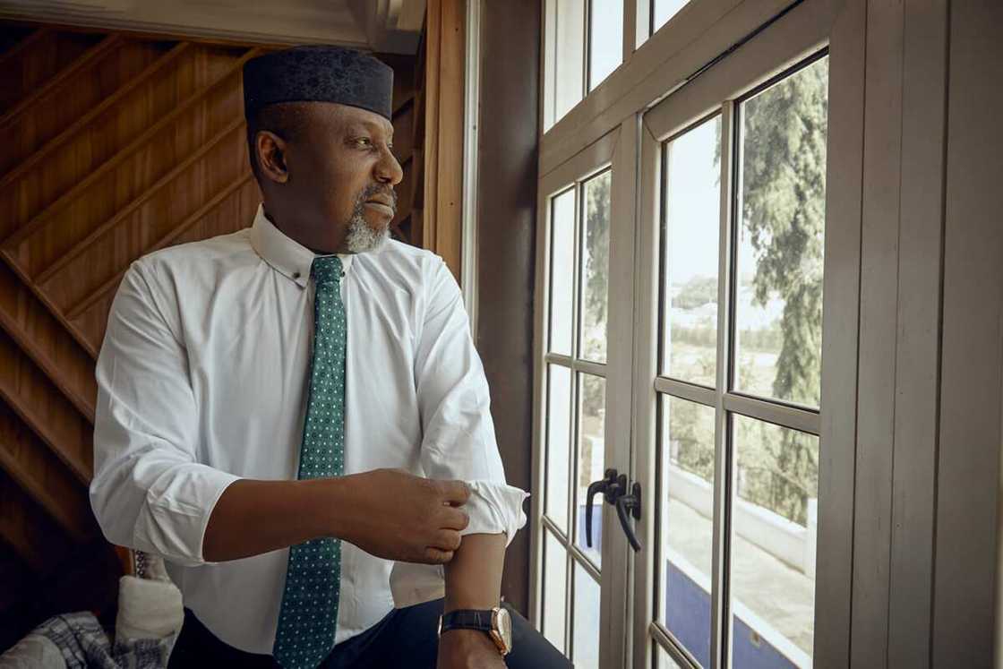 Okorocha gives Nigerians a tip of the iceberg, Reveals what they'll enjoy if he becomes president Okorocha gives Nigerians a tip of the iceberg, Reveals what they'll enjoy if he becomes president