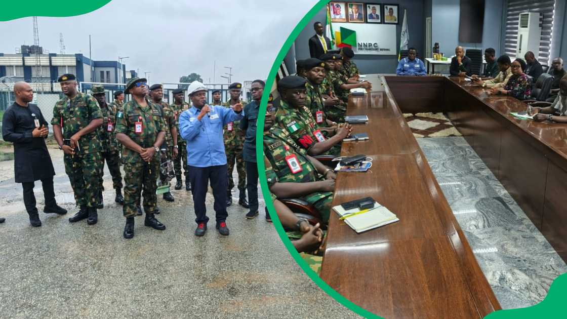 Naval officers when the Flag Officer commanded the Naval Training Command during a familiarisation tour