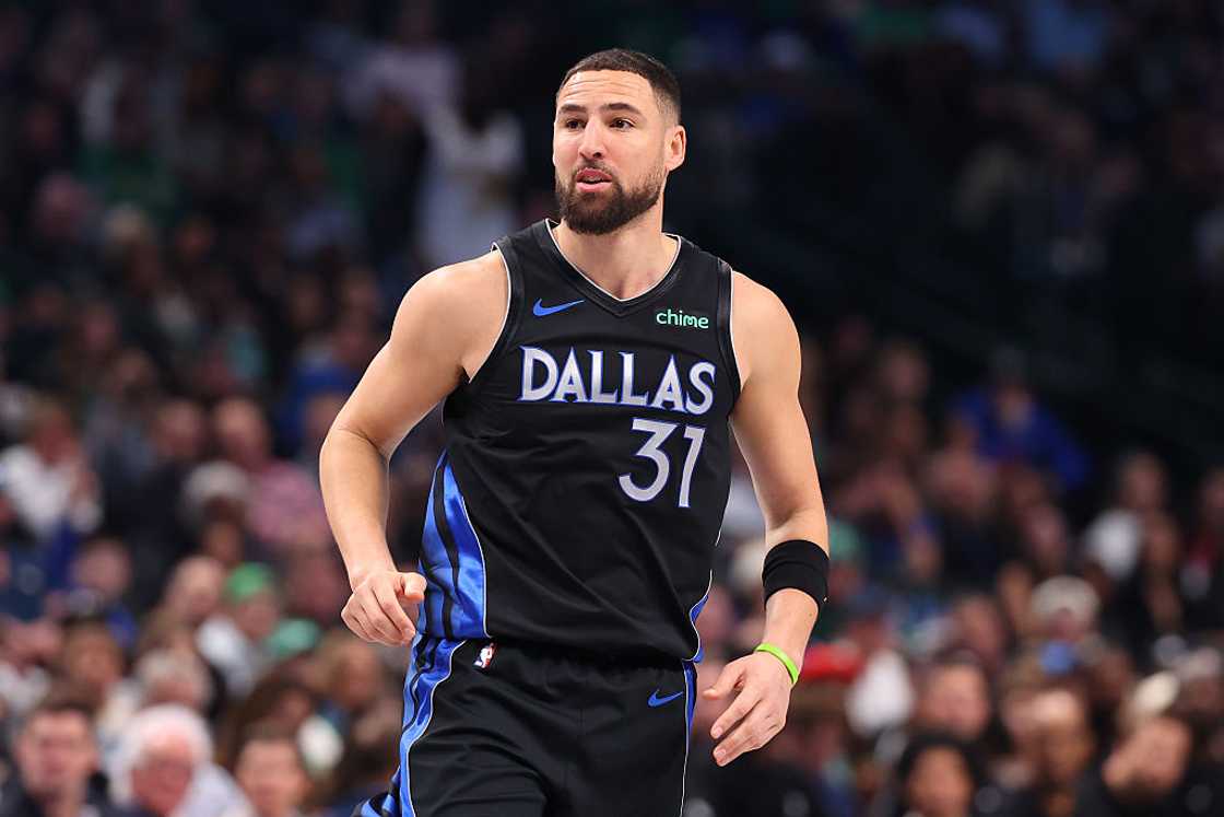 Klay Thompson in action in a past basketball game Klay Thompson in action in a past basketball game