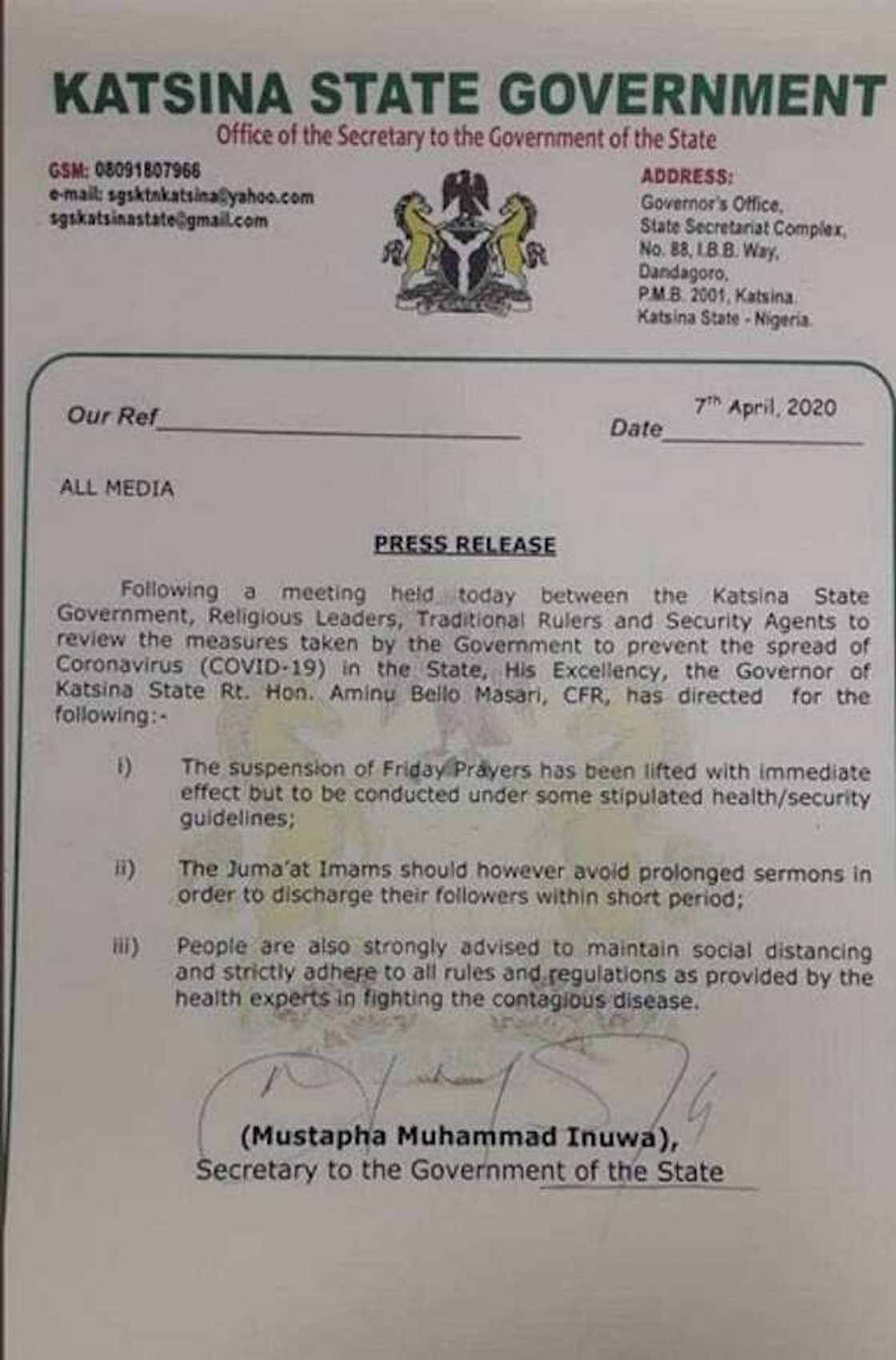 Duk da mutuwar mutum daya makamakon Coronavirus, gwamnatin Katsina ta janye dokar hana Sallar Juma'a Duk da mutuwar mutum daya makamakon Coronavirus, gwamnatin Katsina ta janye dokar hana Sallar Juma'a