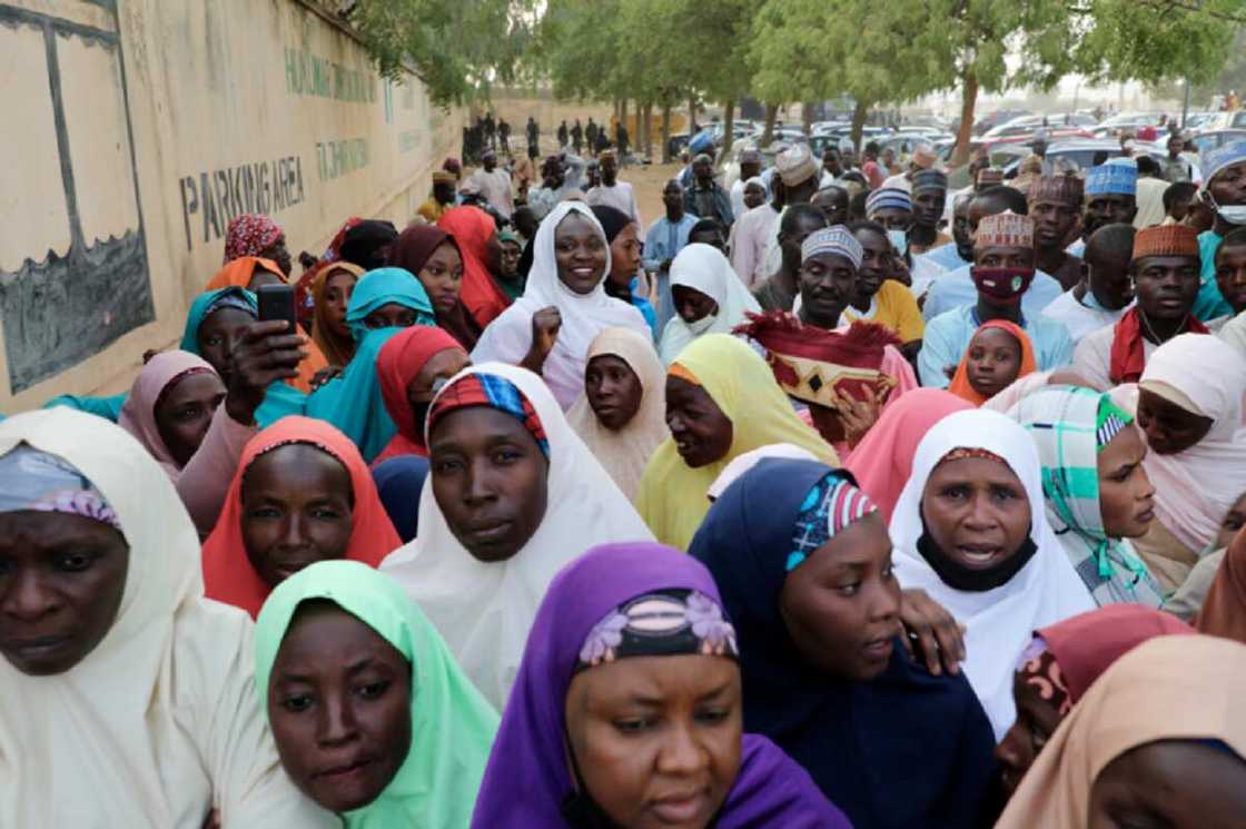 Hotuna: Cike da farin ciki, iyaye sun hadu da 'ya'yansu da aka sace a Kankara Hotuna: Cike da farin ciki, iyaye sun hadu da 'ya'yansu da aka sace a Kankara