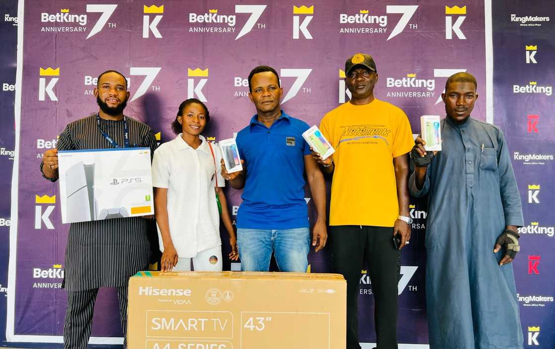 BetKing Hosts Grand Prize Presentation to Celebrate 7th Anniversary BetKing Hosts Grand Prize Presentation to Celebrate 7th Anniversary