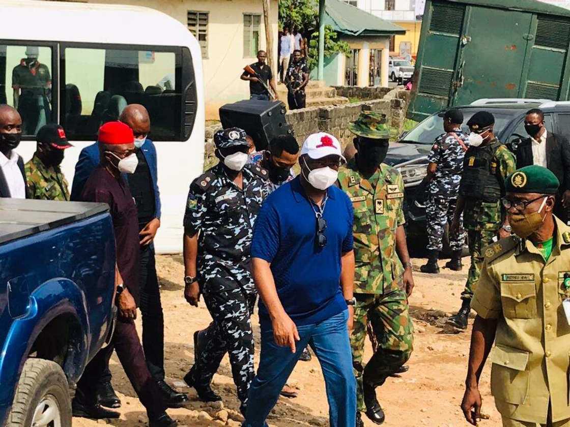 JUST IN: After FG's juicy offer, over 80 fleeing inmates return to Imo correctional centre JUST IN: After FG's juicy offer, over 80 fleeing inmates return to Imo correctional centre