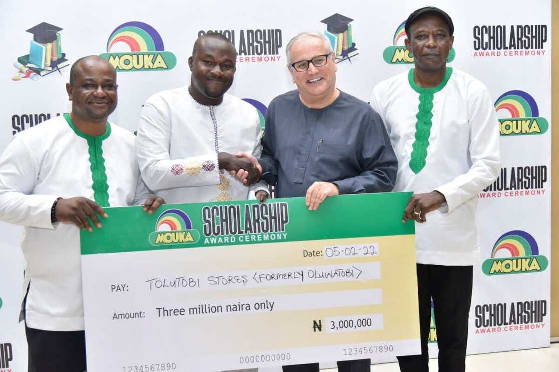 Mouka Rewards Business Partners with Over N111m Worth of Educational Support Mouka Rewards Business Partners with Over N111m Worth of Educational Support